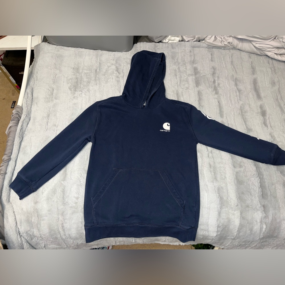 Navy blue Carhartt sweatshirt